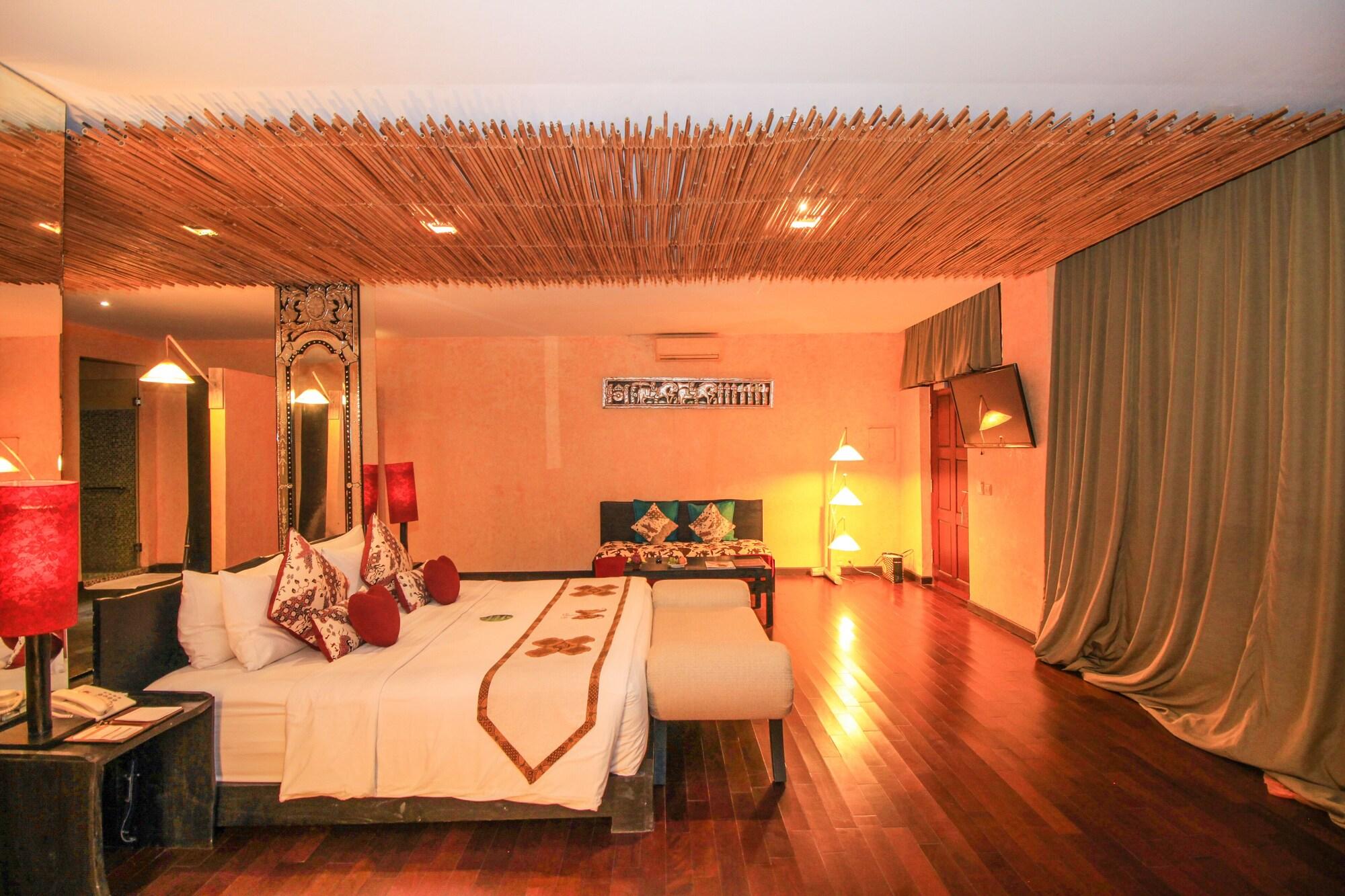 Kupu Kupu Jimbaran Beach Club & Spa By Loccitane Exteriör bild