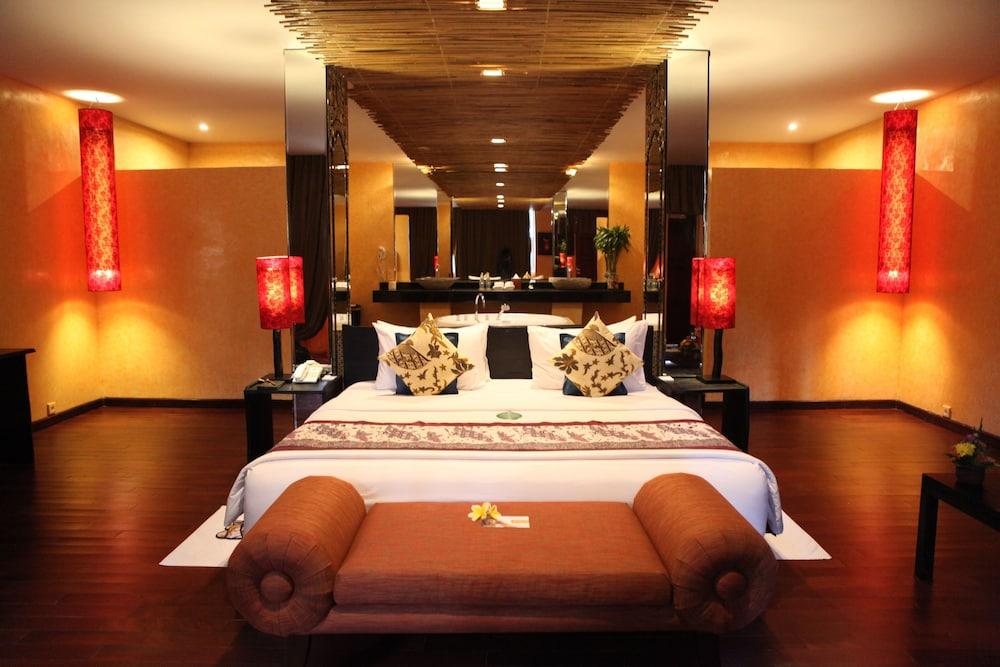 Kupu Kupu Jimbaran Beach Club & Spa By Loccitane Exteriör bild