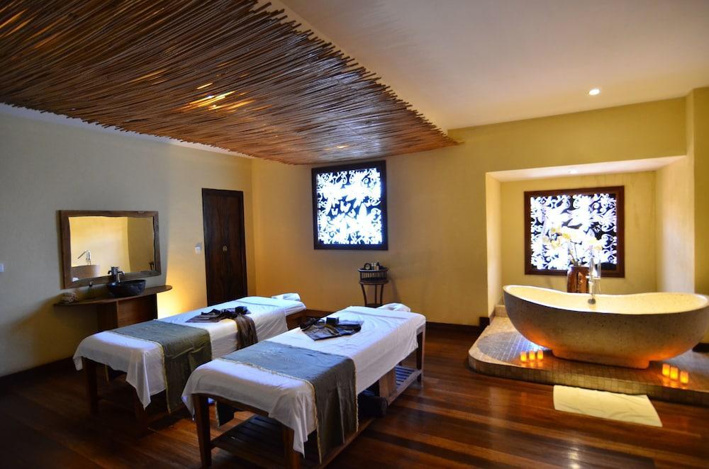 Kupu Kupu Jimbaran Beach Club & Spa By Loccitane Exteriör bild